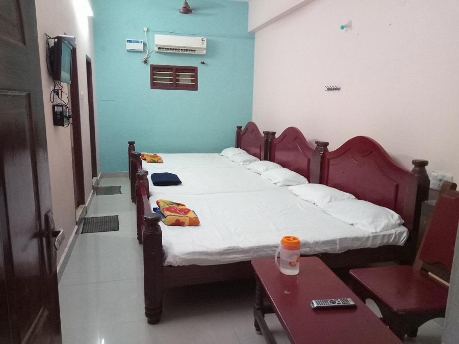 Sakthi Guest House & Residency, By Saraswathi Groups, Thirunallar, Karaikal Pillaittiruvasal Экстерьер фото